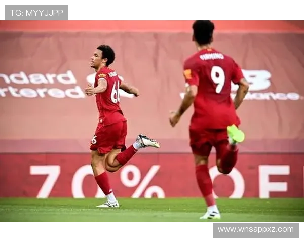 在水晶宫队官网加入会员，享受专属资讯、优惠及粉丝福利